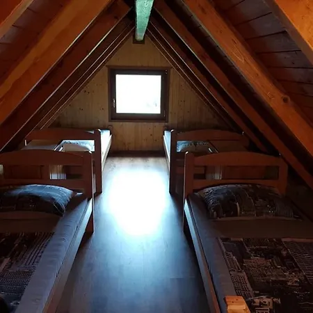 Chalet Charlies Place